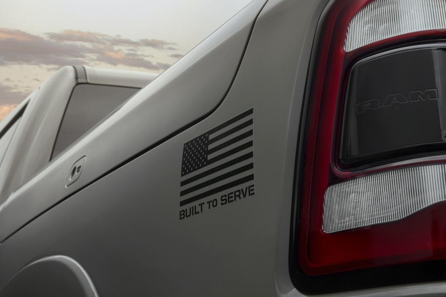Детали экстерьера Ram 1500 Built to Serve (DT) 2019 года  (фото 3 из 10)